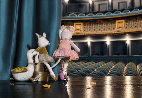 Moulin Roty Pink Mouse – La Petite Ecole de Dance