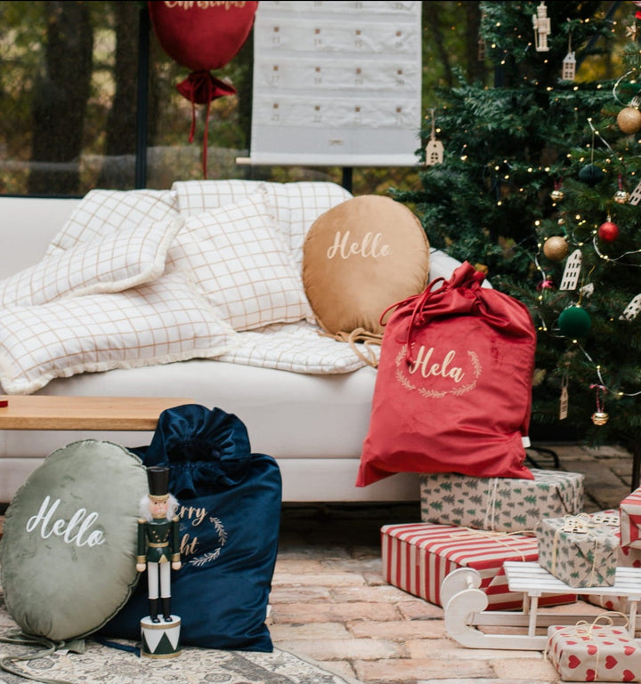 Sac de Noël personnalisé en velours bleu marine