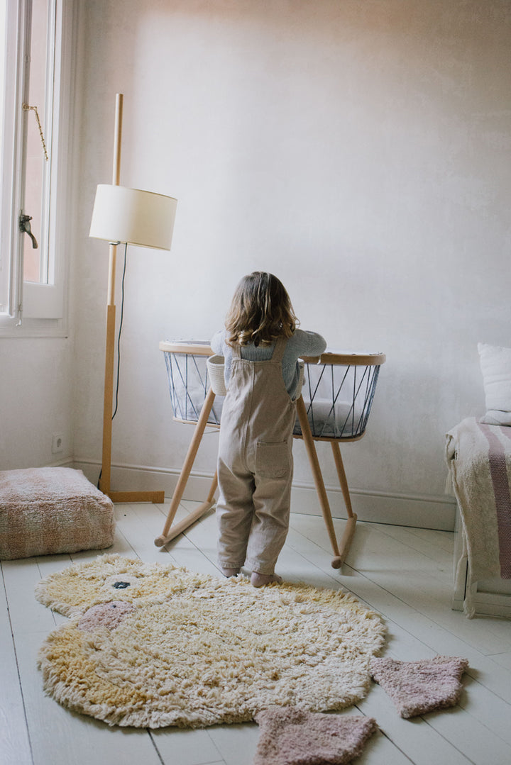 Waschbarer Teppich von Lorena Canals – Sonnensystem