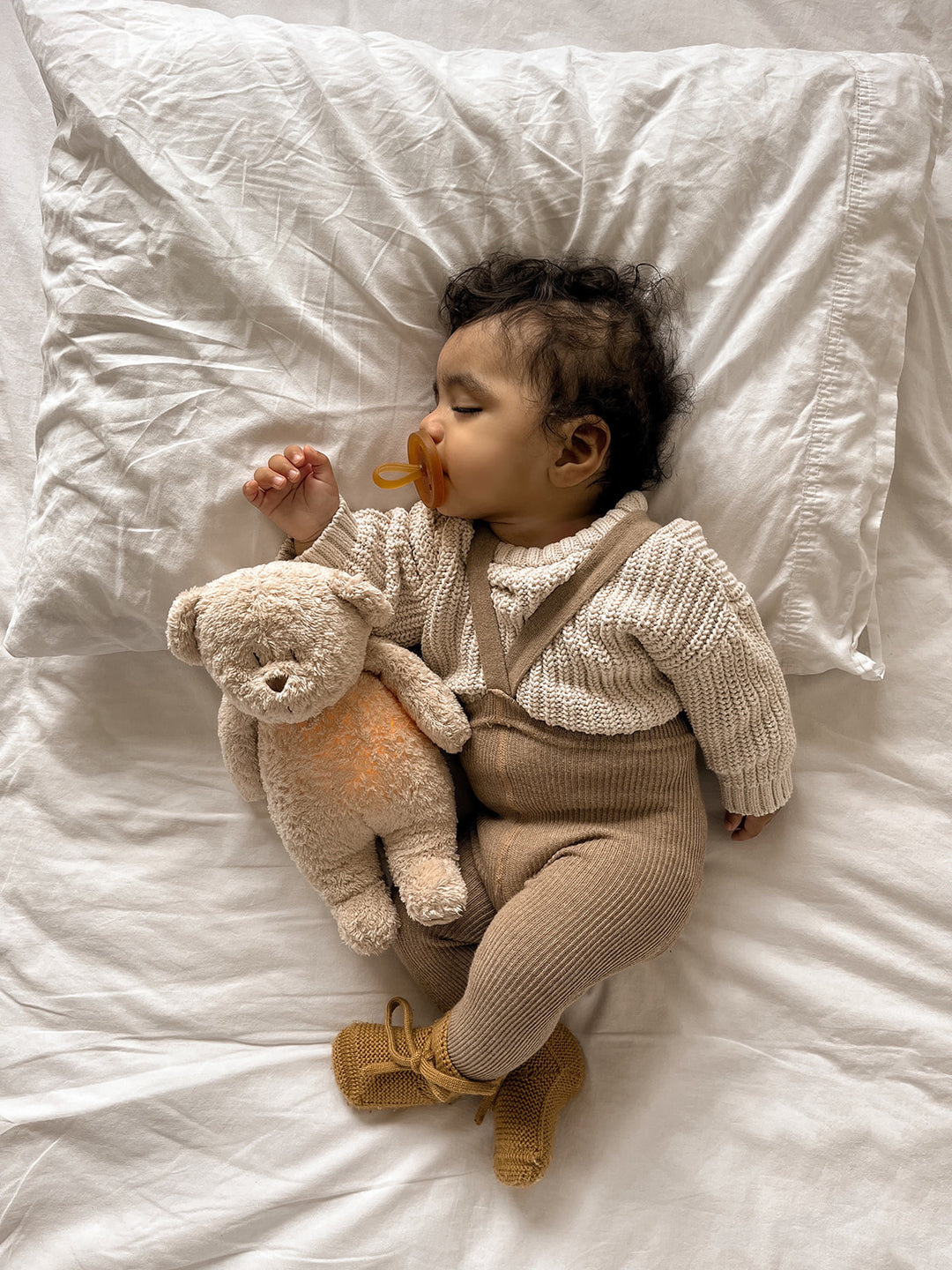 NEU Moonie 2.0 Bio-Schlafmittel mit Brummbär – Sand