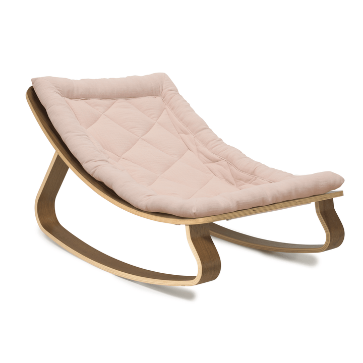 Charlie Crane Levo Babywippe – Walnuss + Kissen in Nude-Rosa