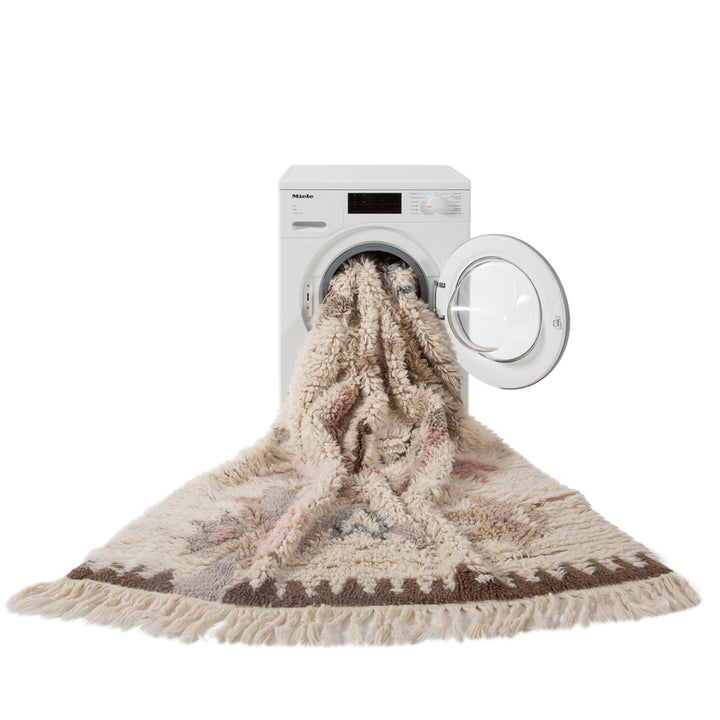 Wollteppich von Lorena Canals – Tuba