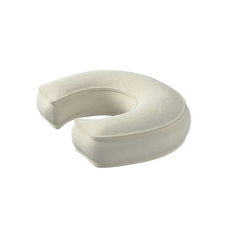 Coussin en velours avec lettre C (différentes couleurs)