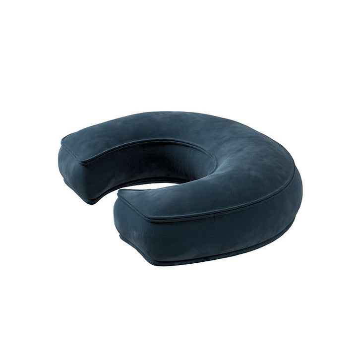 Coussin en velours avec lettre C (différentes couleurs)