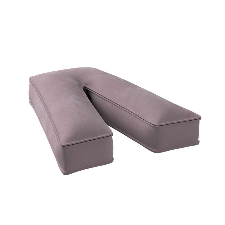 Buchstabenkissen aus Samt – V (verschiedene Farben)