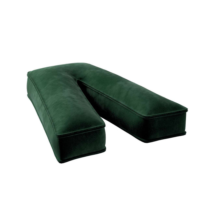 Buchstabenkissen aus Samt – V (verschiedene Farben)