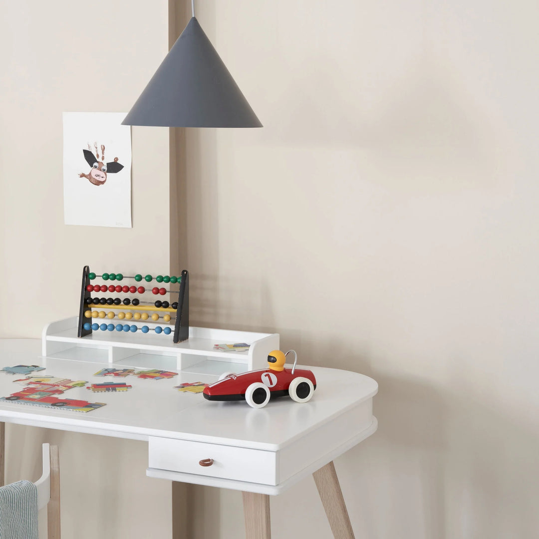 Oliver Furniture Holzschreibtisch