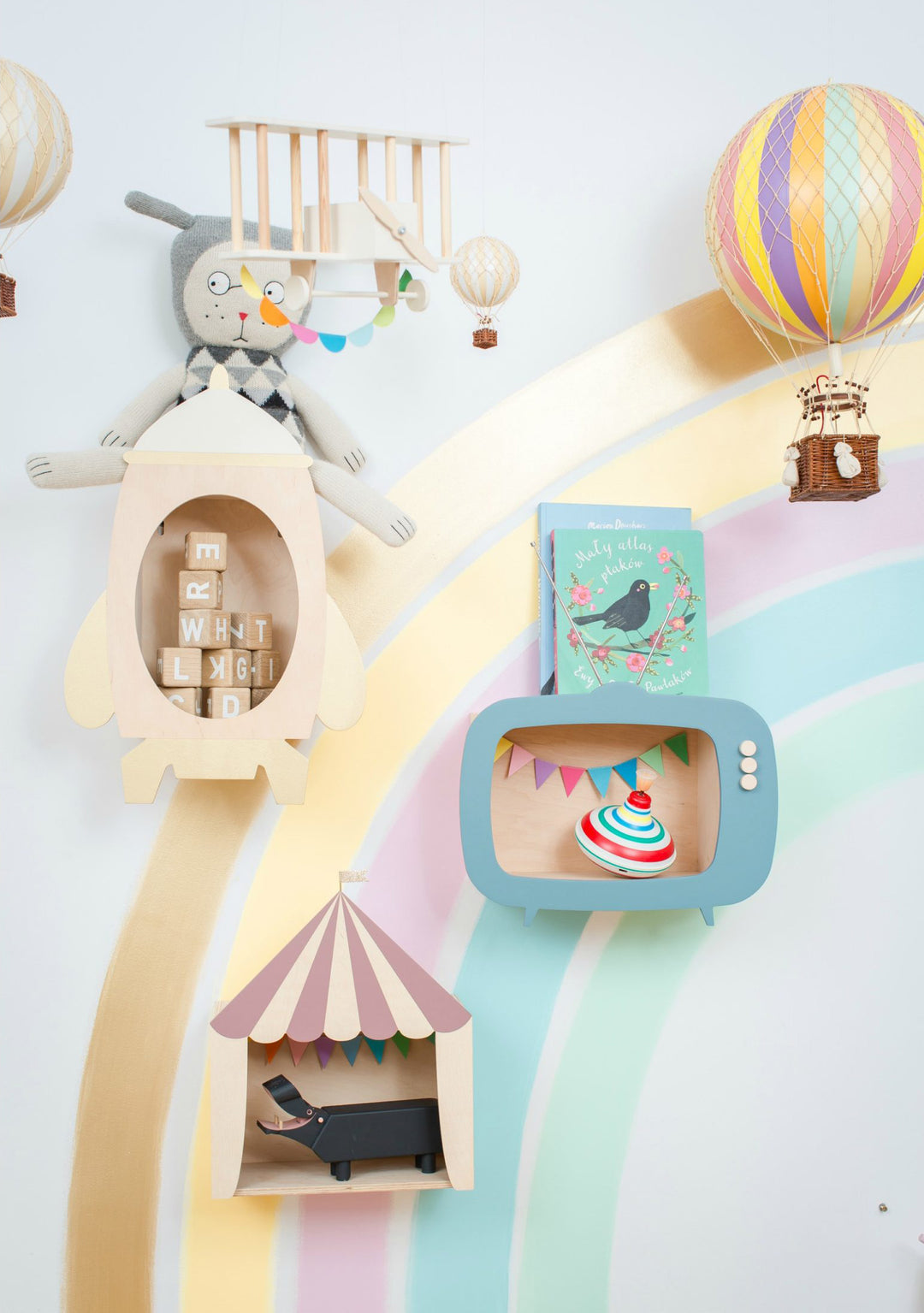 Up Warsaw Circus Wooden Shelf - Dusty Pink