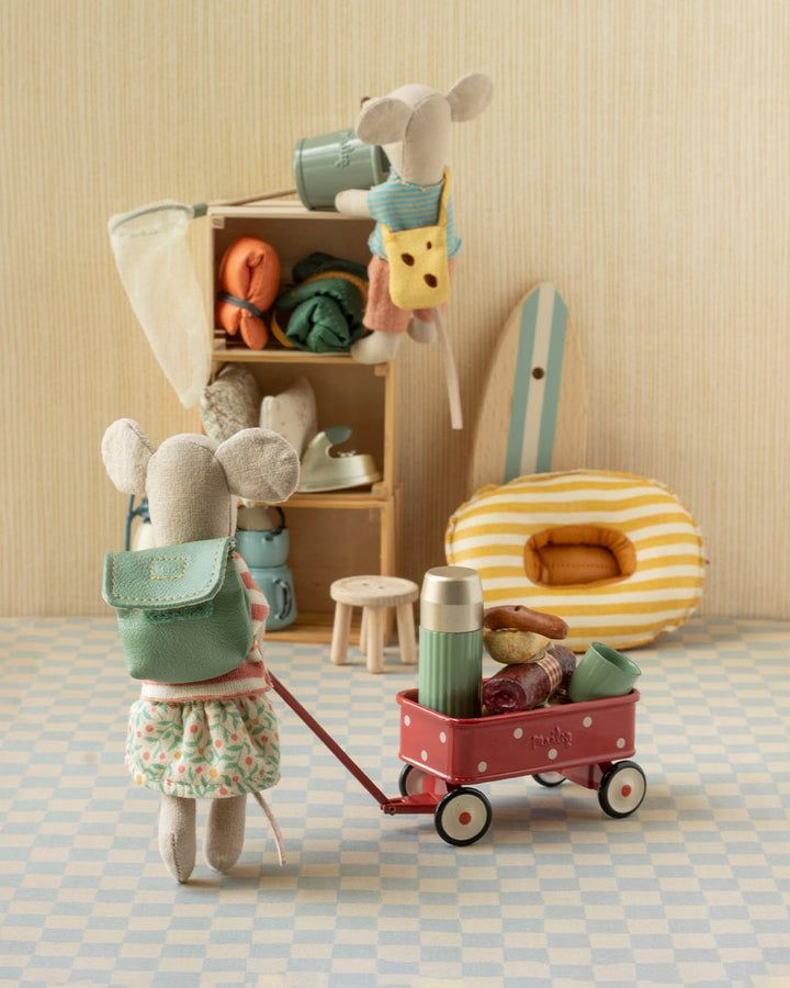 Maileg Wagon Mouse - Red