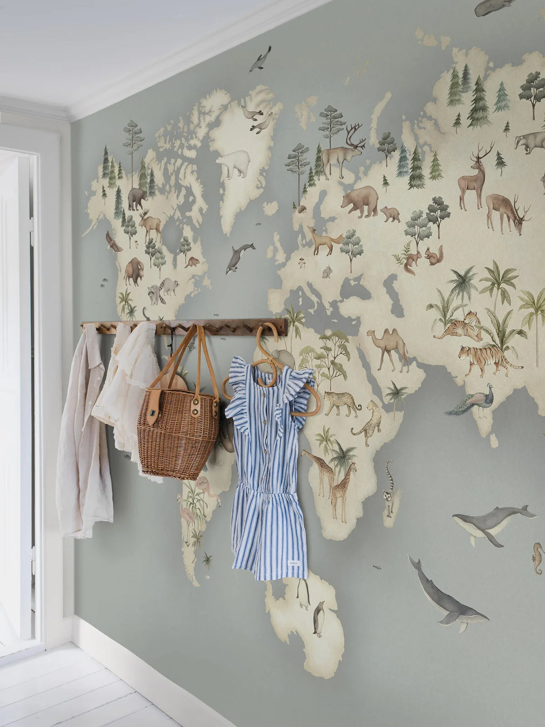 Borastapeter Wall Mural - Little Explorer