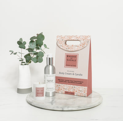 Brooke & Shoals Wellness Pampering Set - Body Cream & Candle