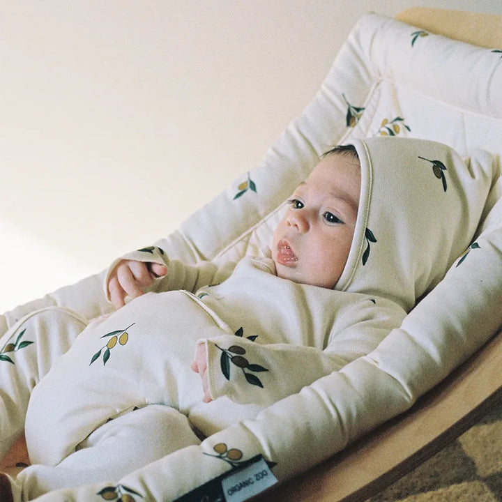 Charlie Crane Levo Baby Rocker - Walnut + Organic Zoo
