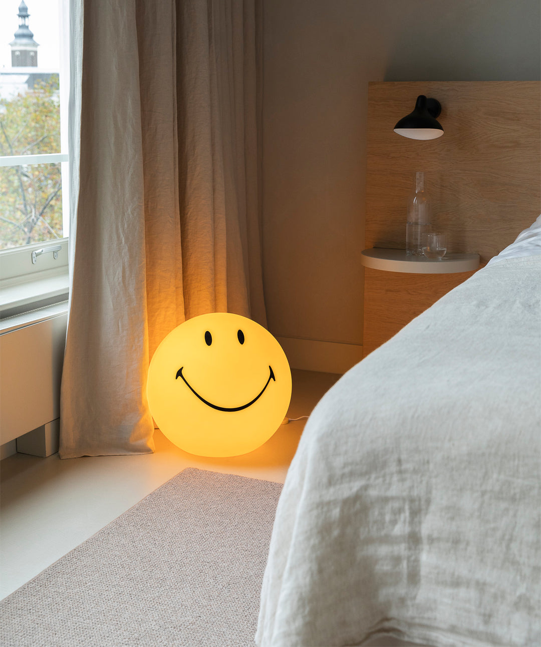Mr Maria Smiley XL Lamp