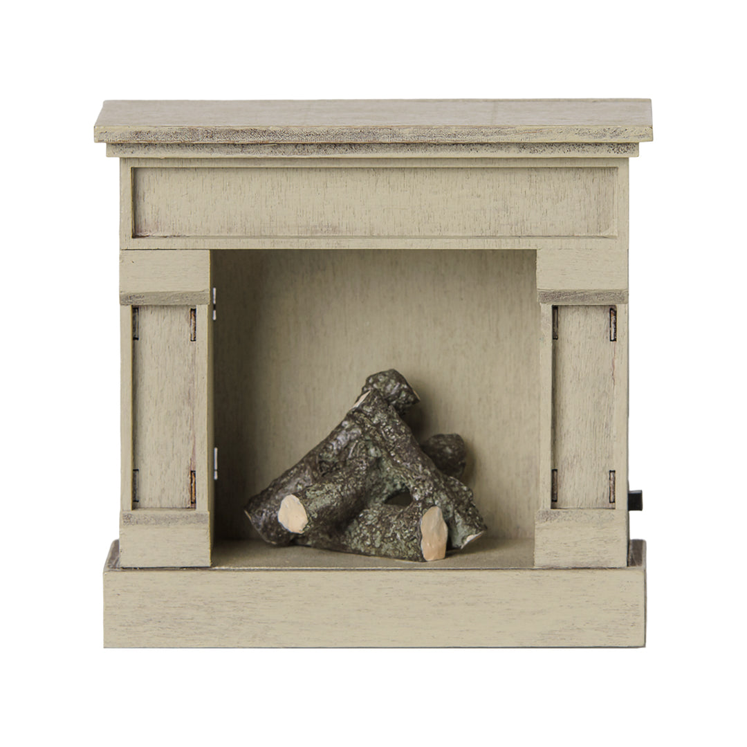 NEU: Maileg-Kamin - Off-White