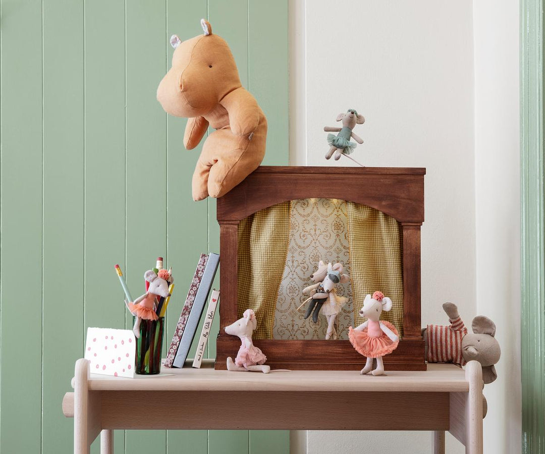 Maileg Theatre Mouse