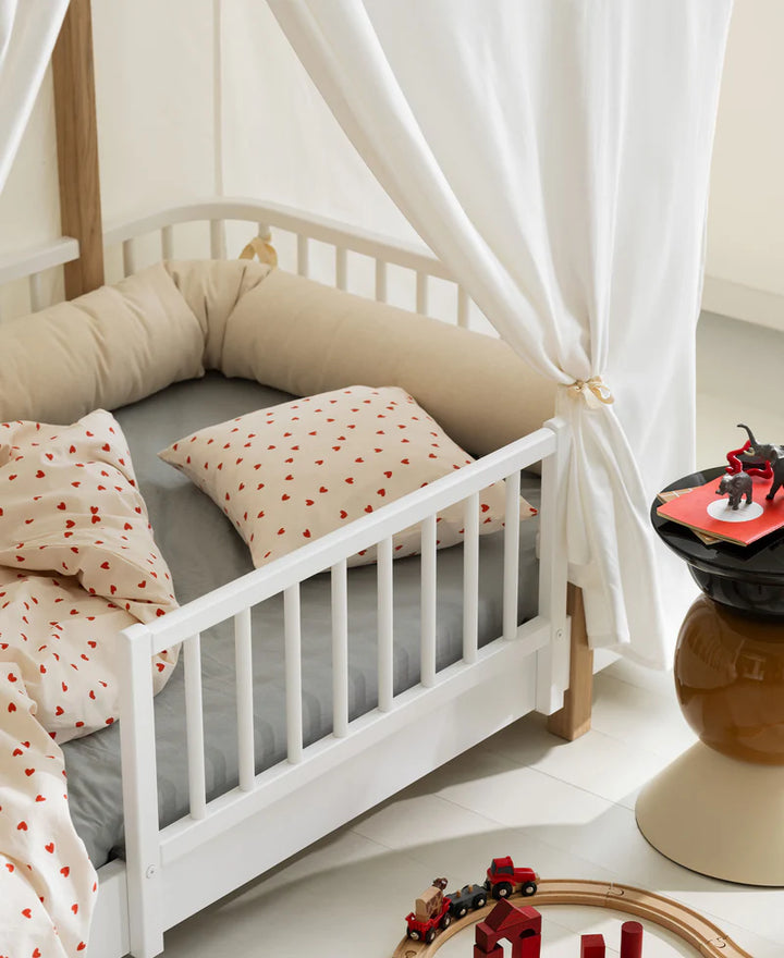 Oliver Furniture Wood House Bed - White/Oak