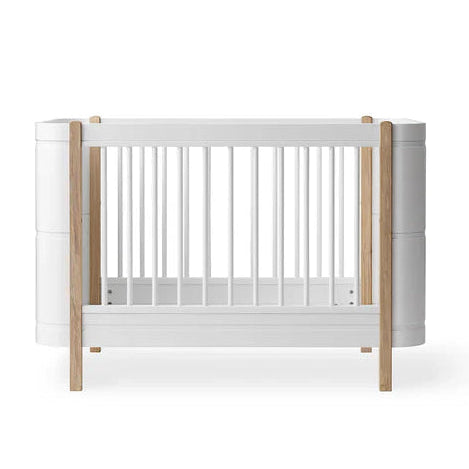 Oliver furniture Mini + cot in white and oak 