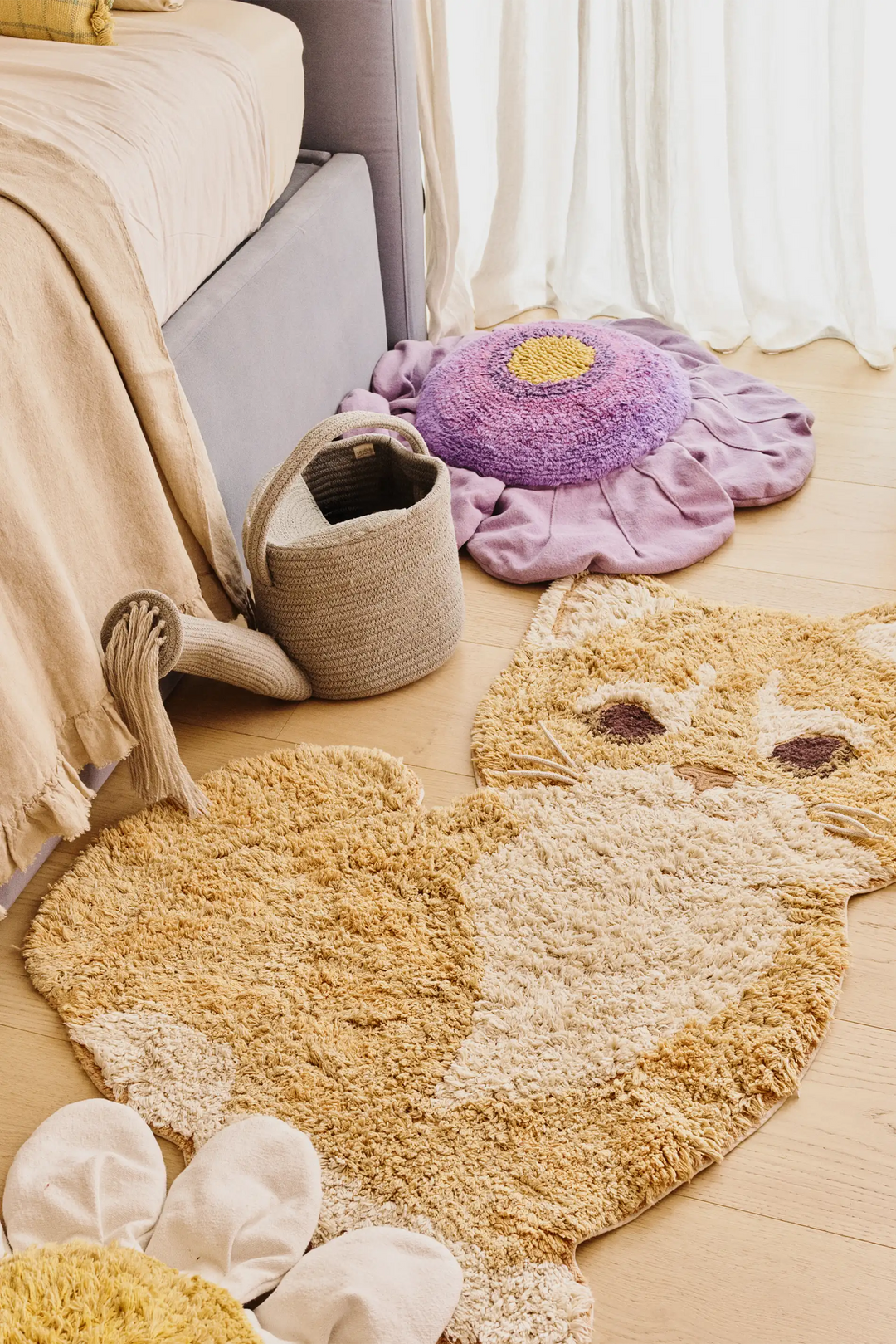 Waschbarer Teppich von Lorena Canals – Sonnensystem