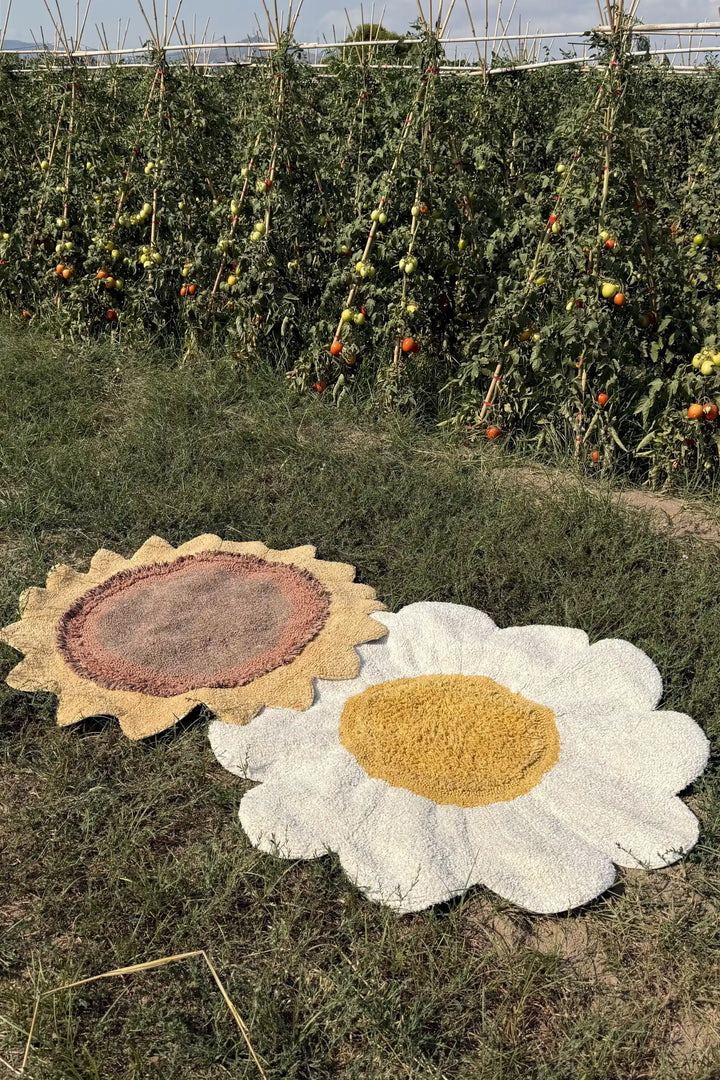 Lorena Canals Washable Rug - White Daisy