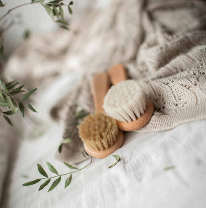 Brosse à cheveux naturelle pour bébé