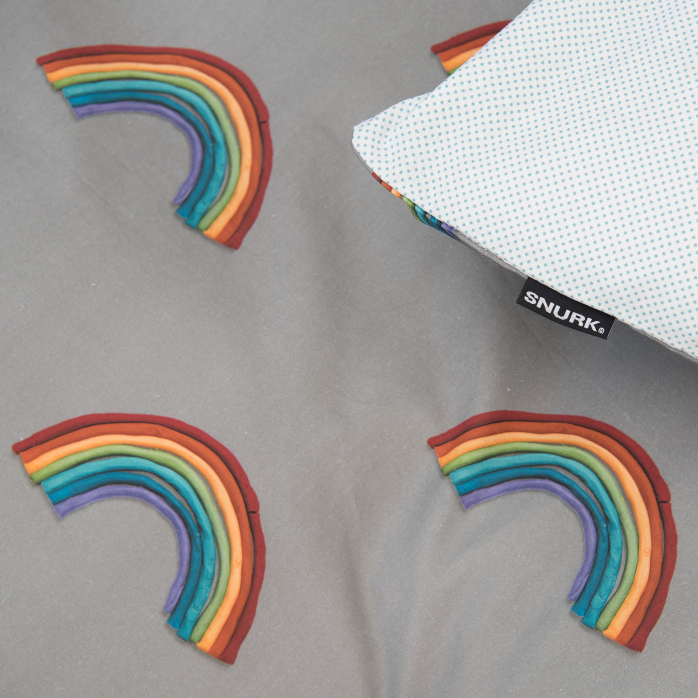 Snurk Rainbows Organic Bedding Set