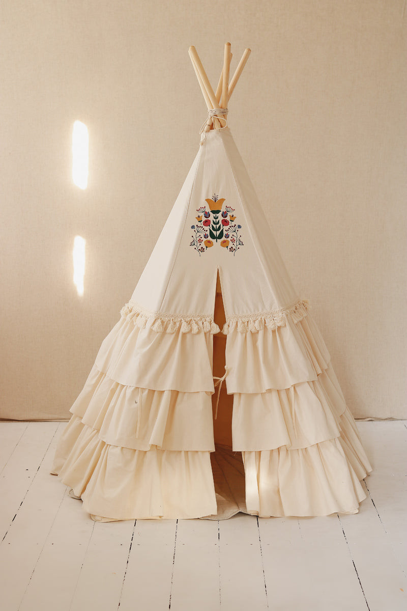 tipi zelt handmade Folk Tipi Zelt – Josh & Jenna