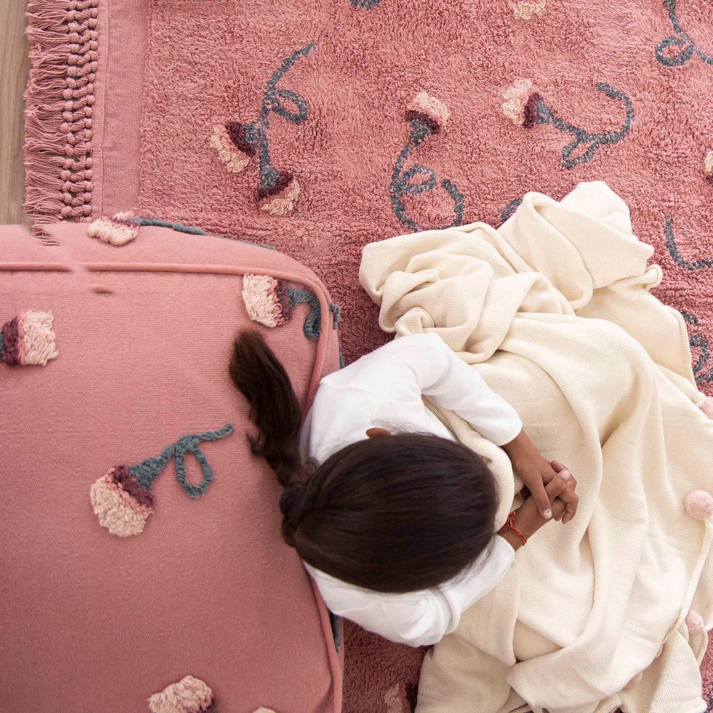Lorena Canals Machine Washable Rug -  English Garden Ash Rose
