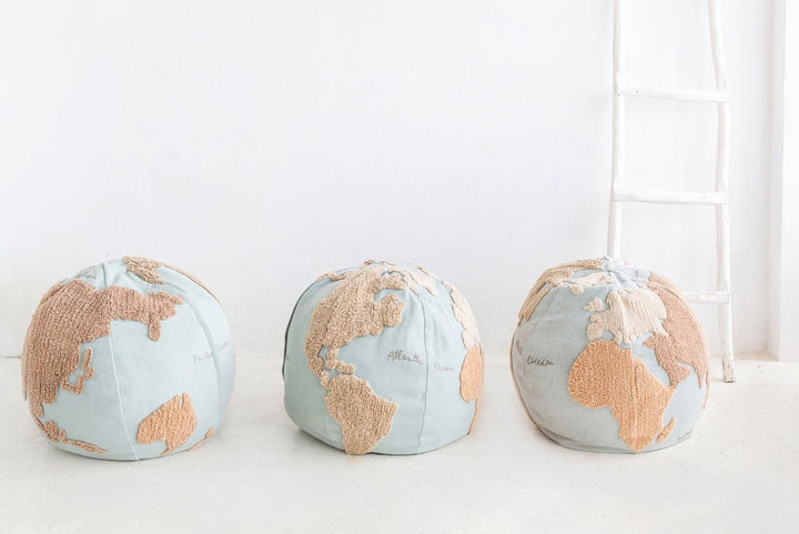 Lorena Canals Pouf - Weltkarte