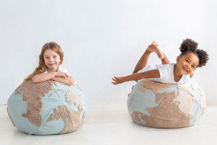 Lorena Canals Pouf - Weltkarte