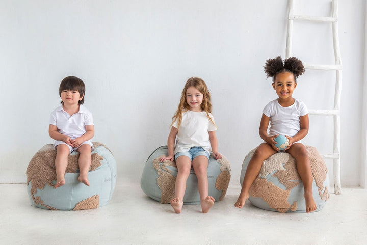 Lorena Canals Pouf - Weltkarte