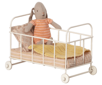 Maileg Micro Baby cot