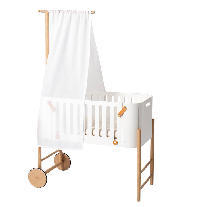 Oliver Furniture Wood Co-Sleeper (incl. Bench Conversion) - White/Oak