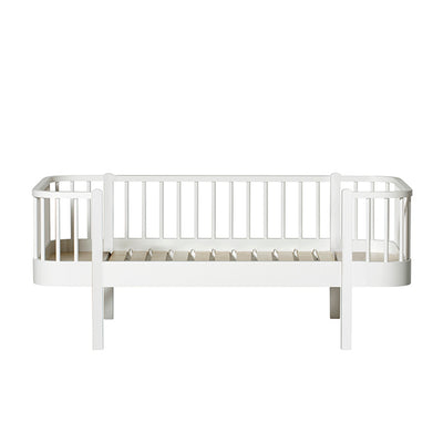 Oliver Furniture Wood Junior Day Bed (90x160 / 200cm) - White