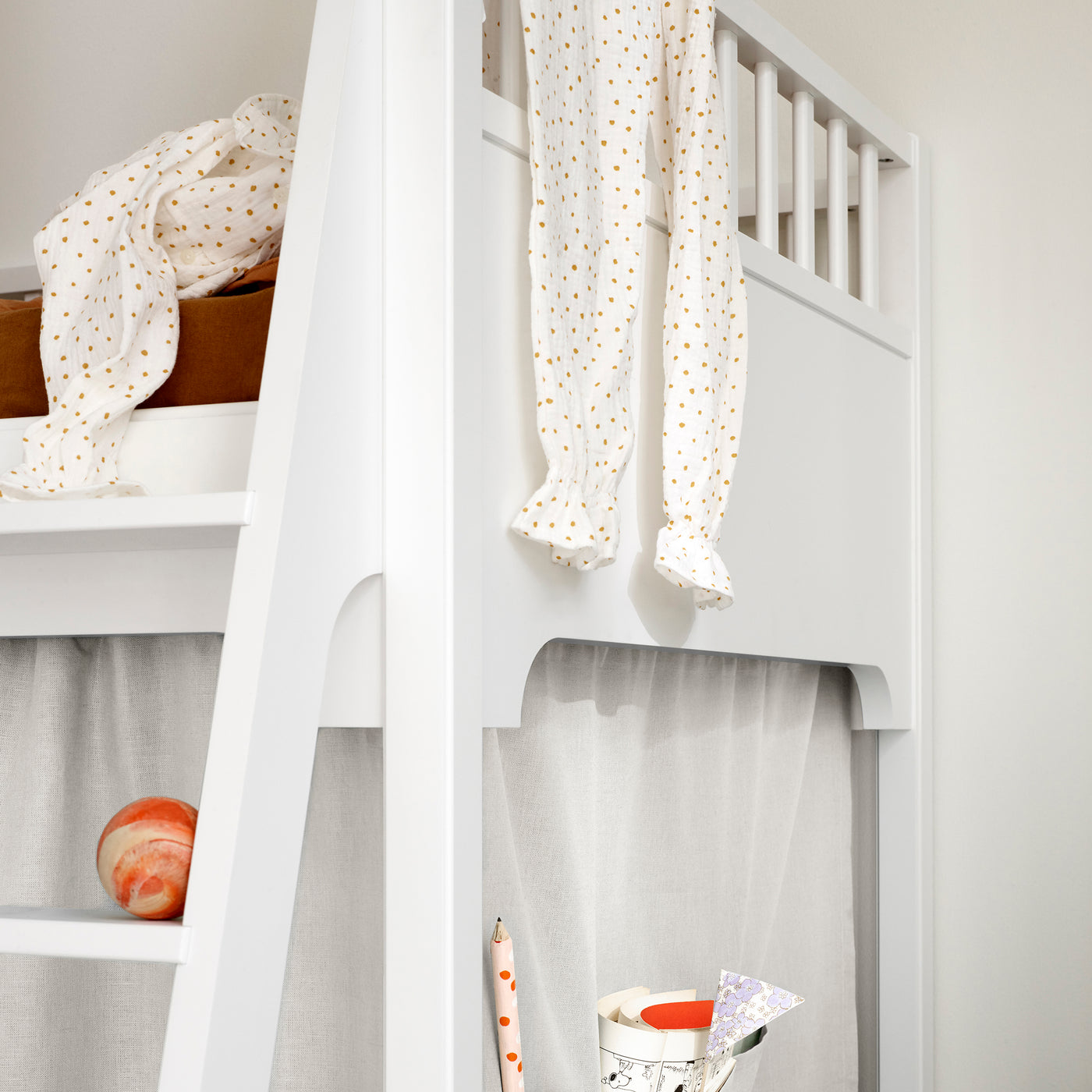 Oliver Furniture Seaside Low Loft Bed