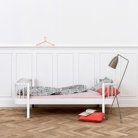 Oliver Furniture Wood Kids Single Bed - White