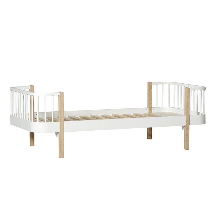 Oliver Furniture Wood Kids Single Bed - White/Oak