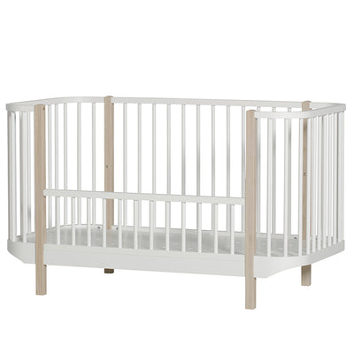 Oliver Furniture Wood Cot - White/Oak