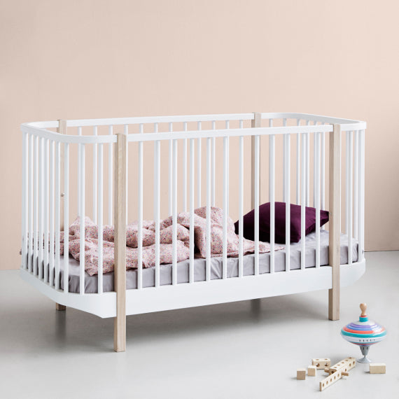 Oliver Furniture Wood Cot - White/Oak