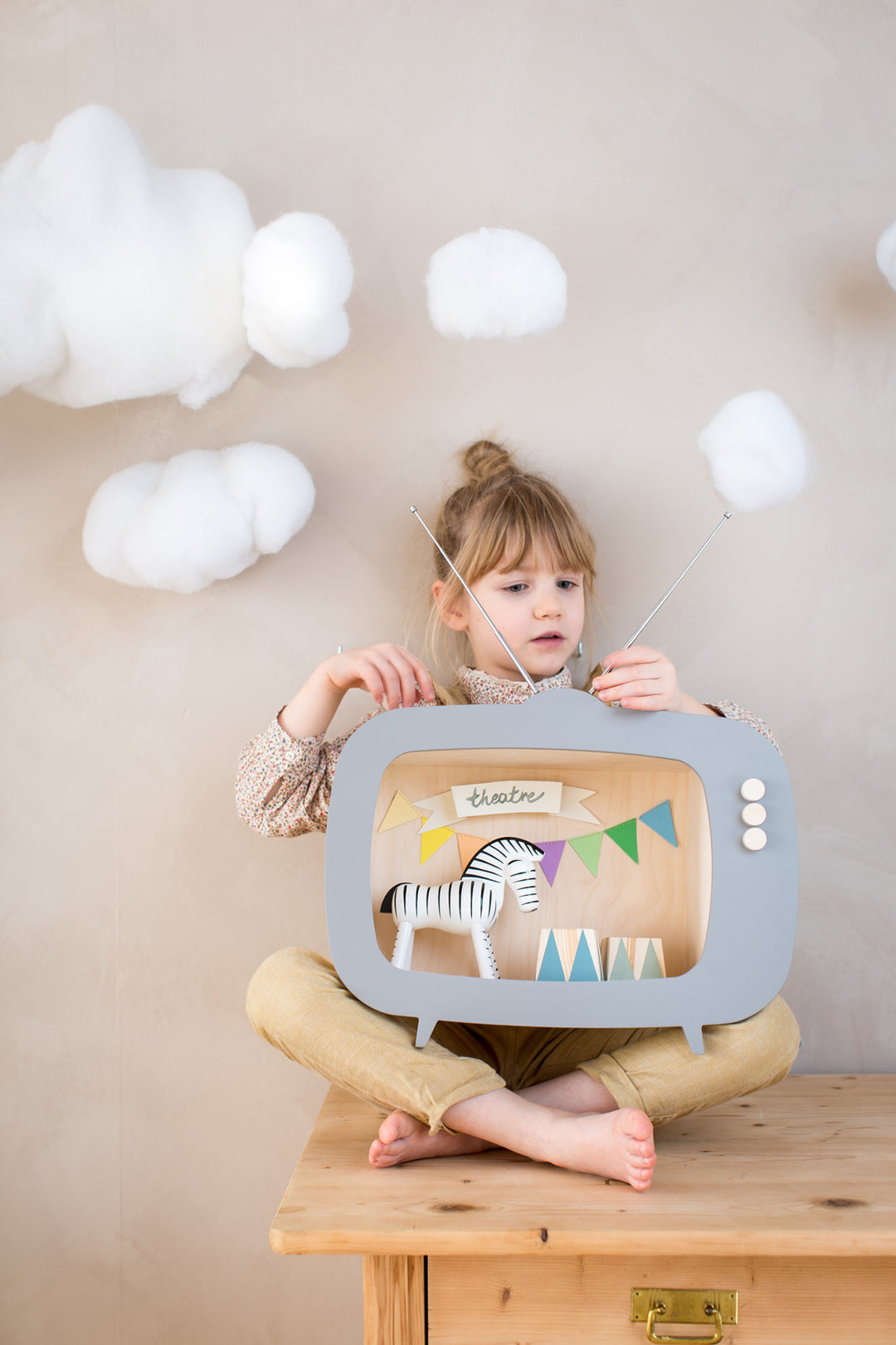 Étagère TV en bois pour enfants Up Warsaw - Gris poudré